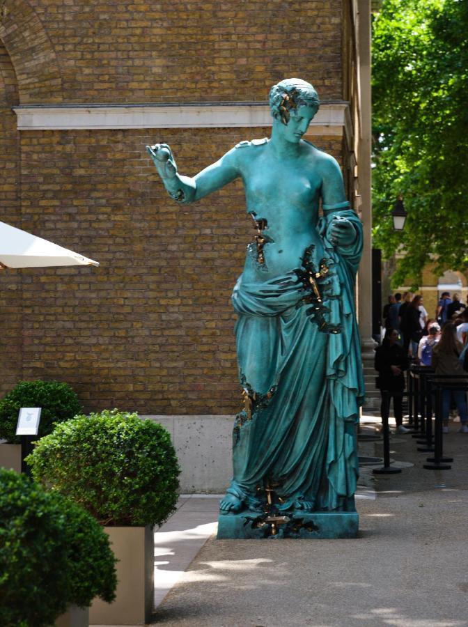 The Apartments By The Sloane Club Londra Exterior foto