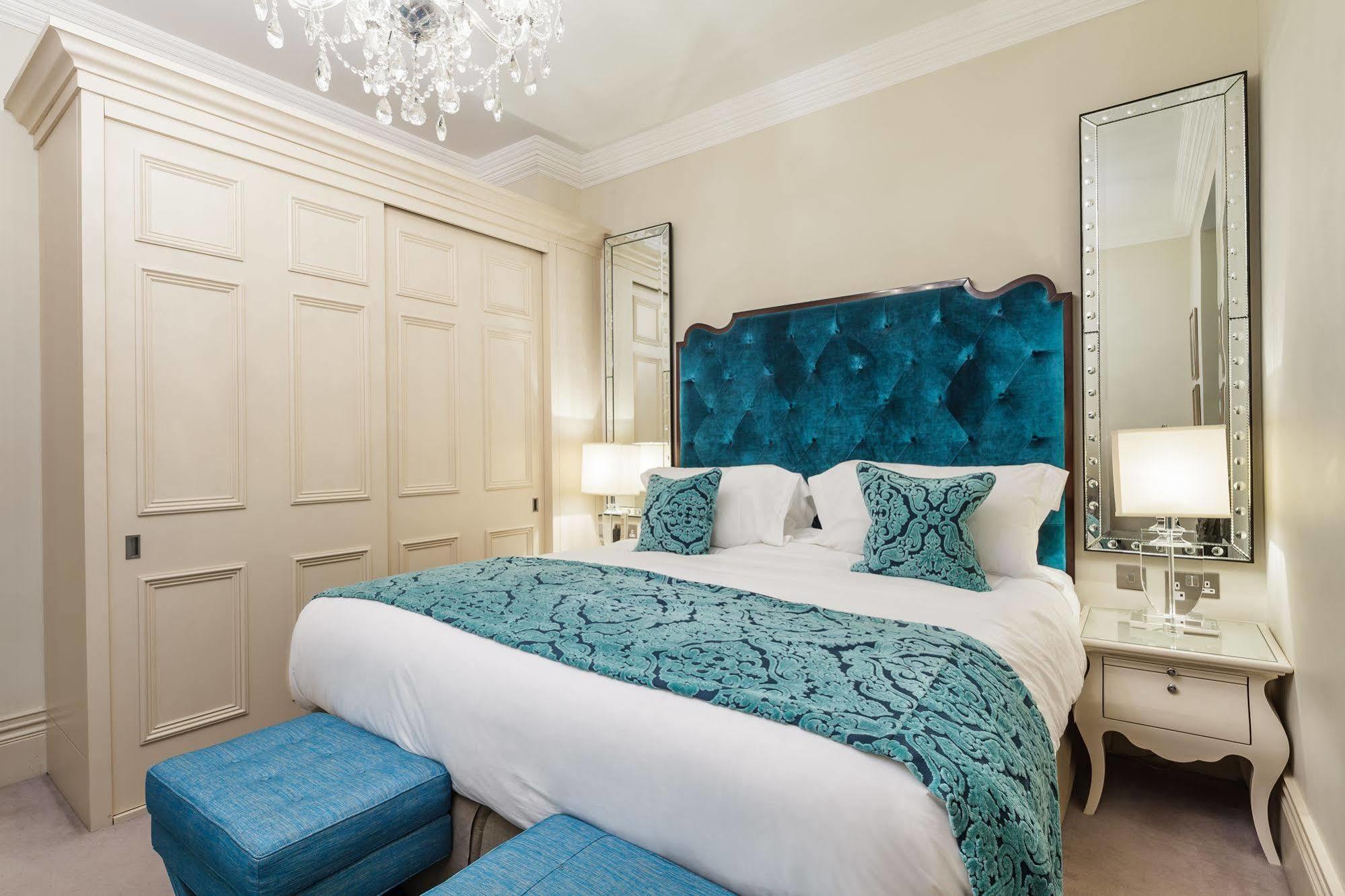 The Apartments By The Sloane Club Londra Exterior foto